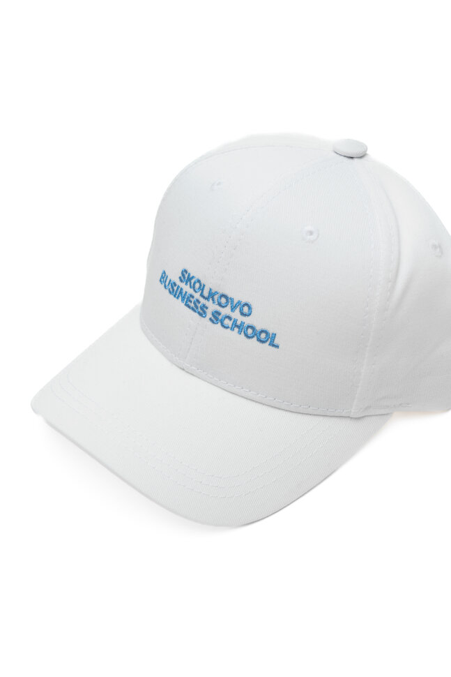 Бейсболка белая Skolkovo school of management