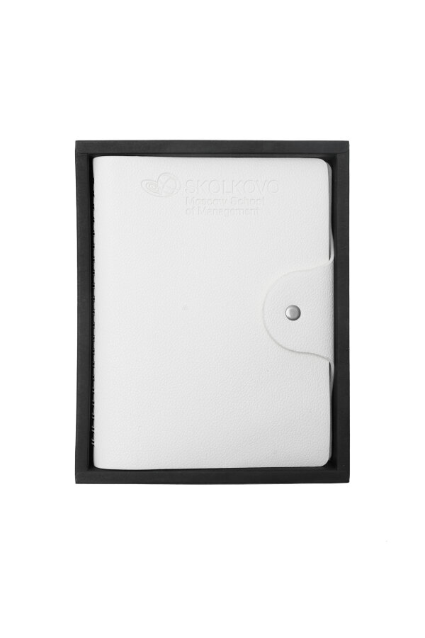 Ежедневник недатированный белый